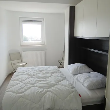 Lelantina 303 With Large Swimming Pool *